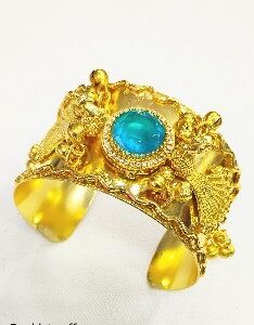 HANDCRAFTED BRASS BRACELET